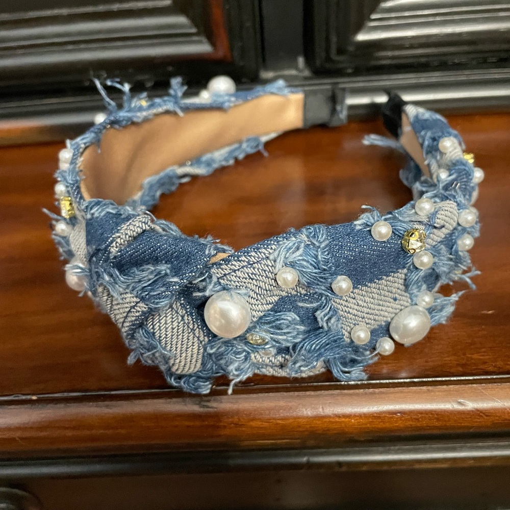 Light Denim Pearl Embellished Headband - Picture 6 of 7